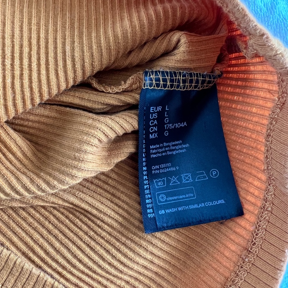 H&M Ribbed Crop Top Tee - Picture 5 of 5